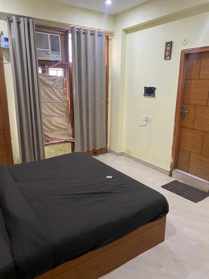 Hotel O Devansh Inn ニューデリー エクステリア 写真